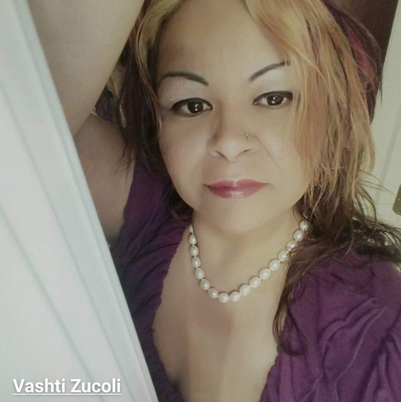 Meet your Posher, Vashti - Picture 14 of 16